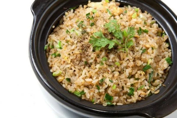 Cơm chiên cá mặn nhỏ