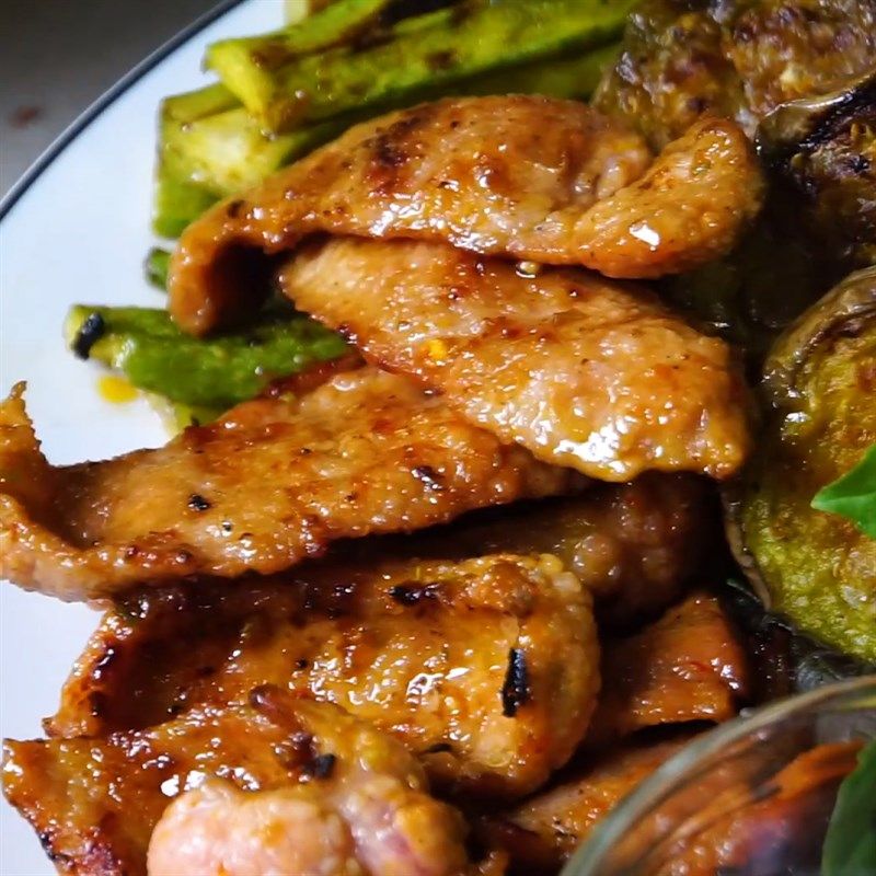 Vú heo chiên nước mắm